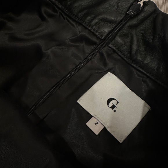 Goop GWYN Aubrey Black Mini Skirt - Picture 3 of 6